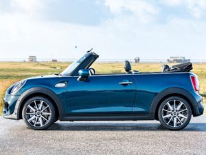 Mini Convertible Sidewalk 2020