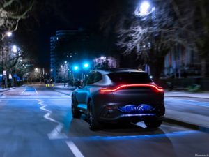 Aston Martin DBX by Q 2021