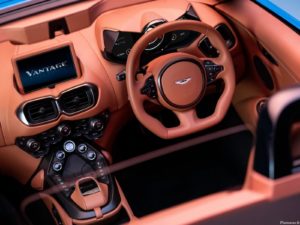 Aston Martin Vantage Roadster 2021
