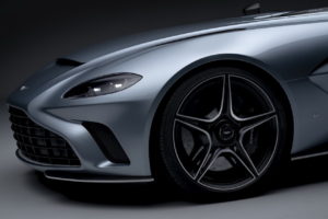Aston Martin V12 Speedster 2021