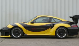 Edo-Competition - Porsche 997 GT2 RS Maya l'Abeille