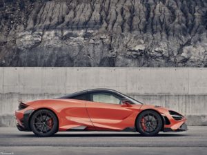 McLaren 765LT 2021