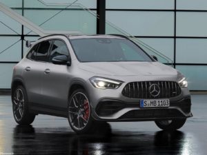 Mercedes AMG GLA45 S 2021