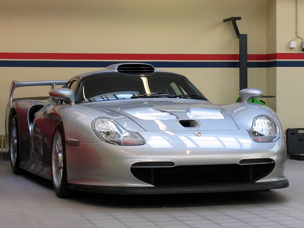 Porsche 911 GT1 Strassenversion