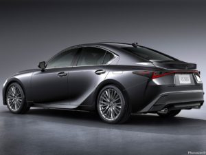 Lexus IS 2021