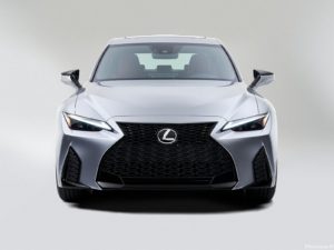 Lexus IS 2021