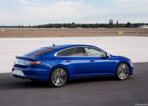 Volkswagen Arteon R 2021