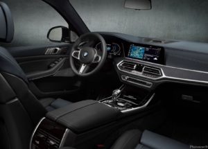 BMW X7 Dark Shadow Edition 2021