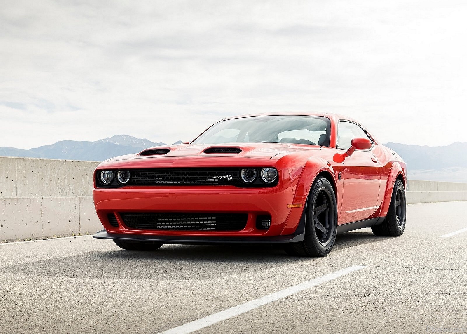 Dodge challenger super stock