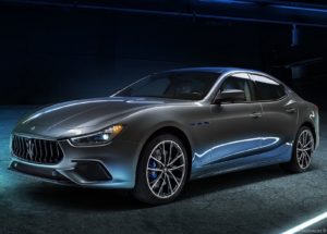 Maserati Ghibli Hybrid 2021