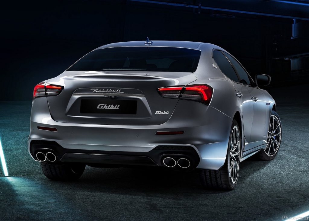 Maserati Ghibli Hybrid 2021