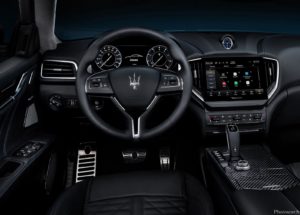 Maserati Ghibli Hybrid 2021