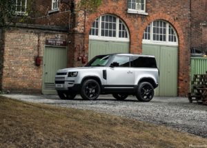 Land Rover Defender 90 2021