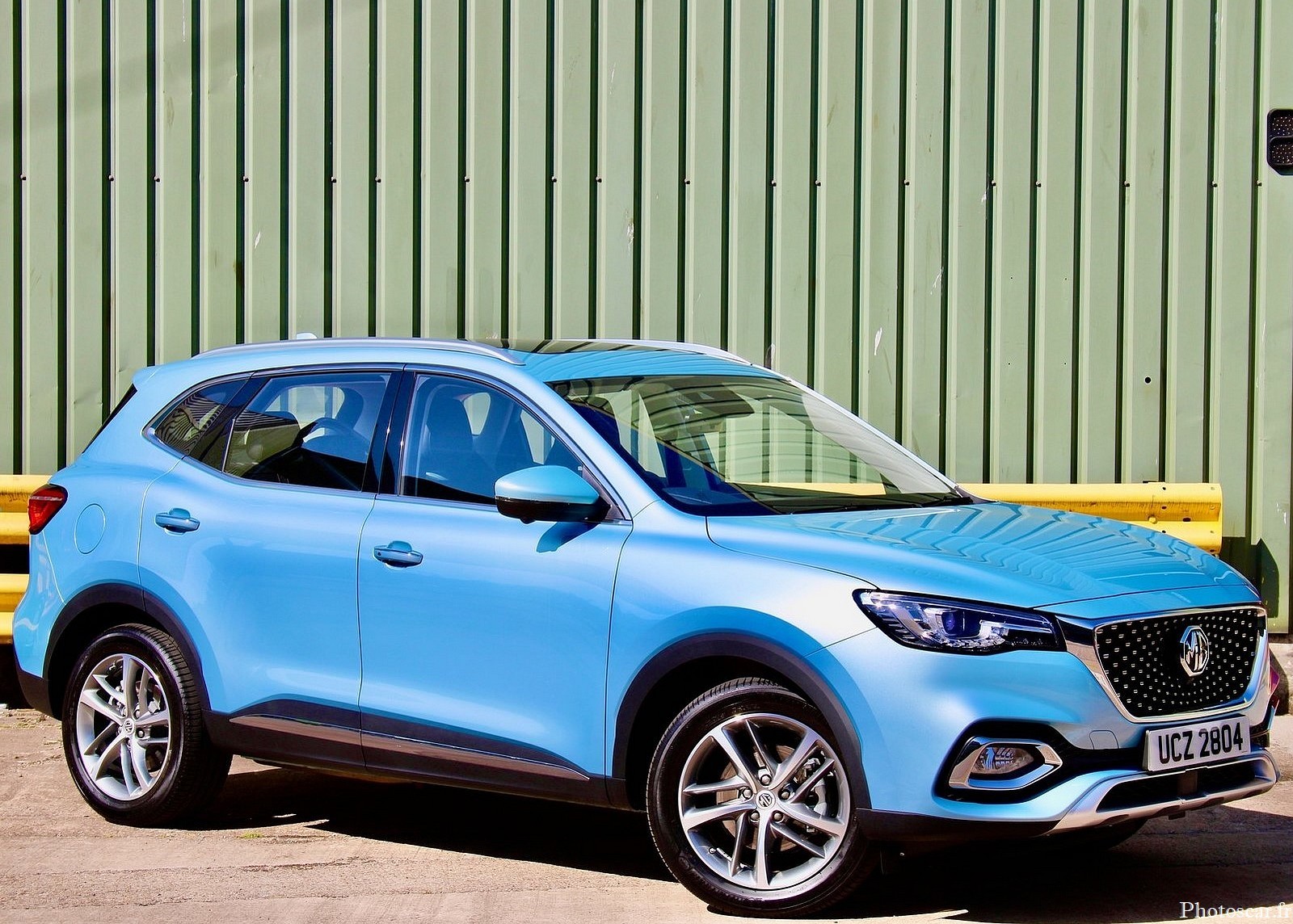 MG HS Plug in 2021