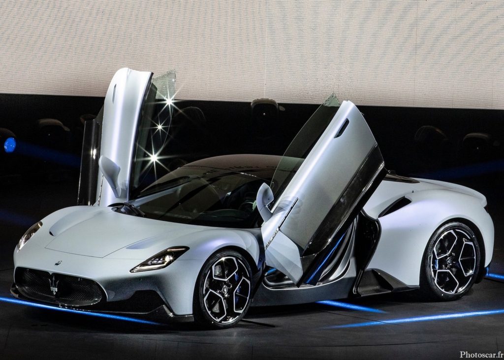 Maserati MC20 2021