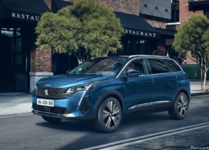 Peugeot 5008 2021