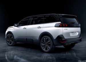 Peugeot 5008 2021