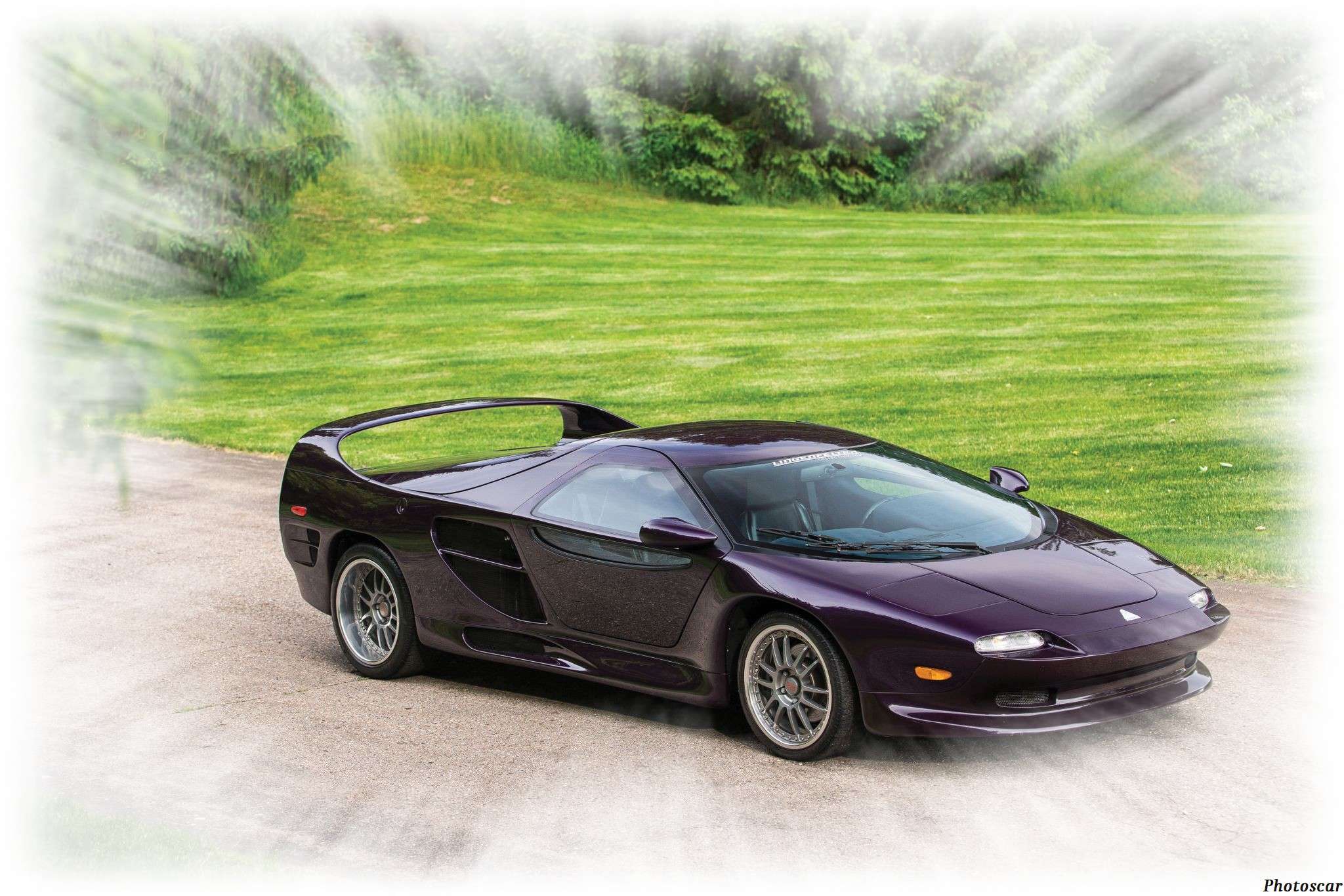 Vector M12 1996