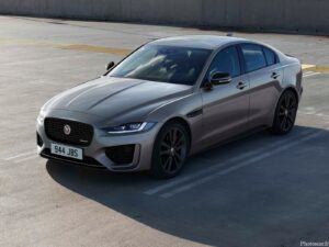 Jaguar XE 2021