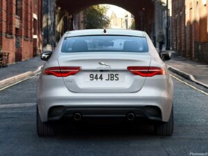 Jaguar XE 2021