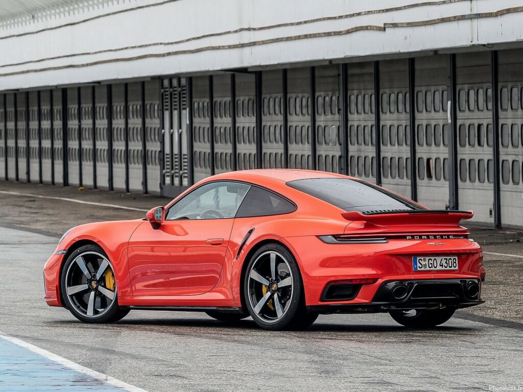Porsche 911 Turbo 2021