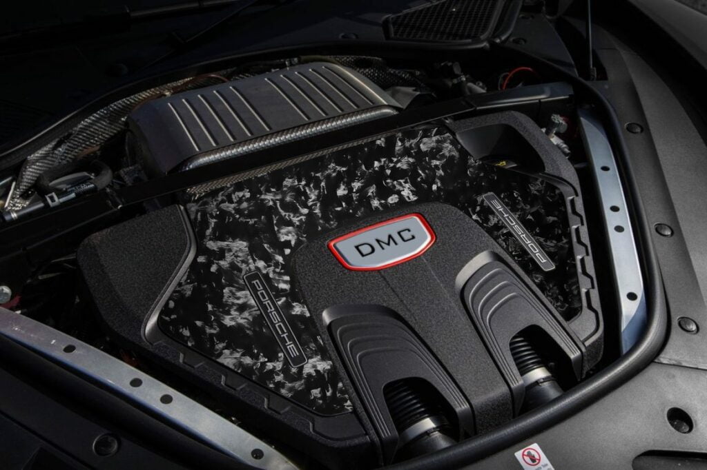 DMC Porsche Panamera 4S Carbon Bodykit 2020
