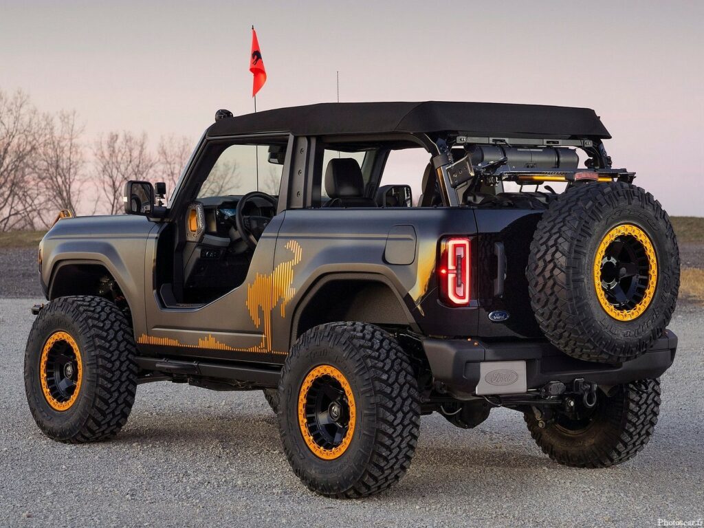 Ford Bronco Badlands Sasquatch 2 portes Concept 2020