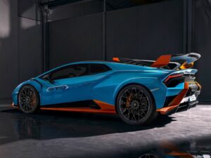 Lamborghini Huracan STO 2021