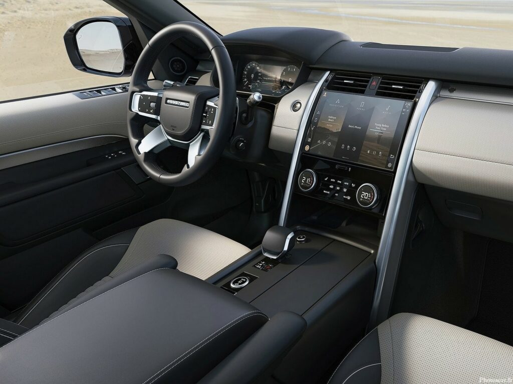Land Rover Discovery 2021