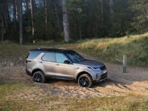 Land Rover Discovery 2021