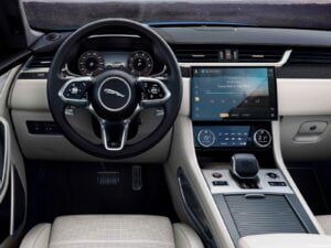 2021 Jaguar F Pace SVR