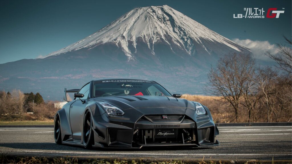 Liberty Walk Silhouette WORKS GT NISSAN 35GT RR 2020