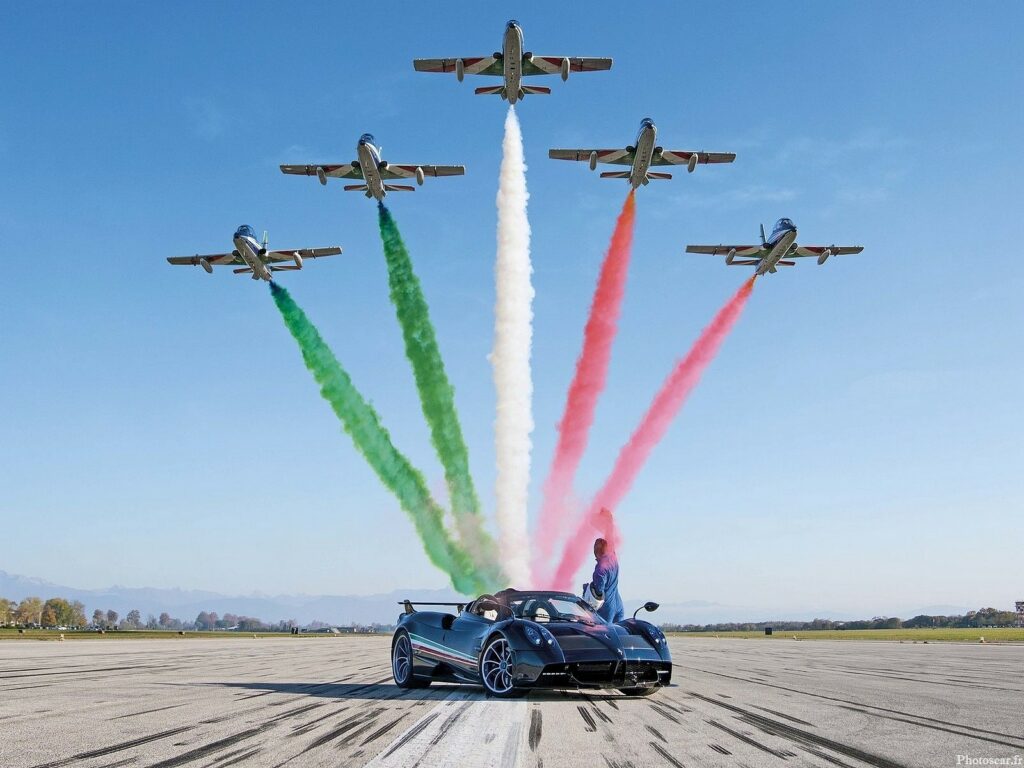 Pagani Huayra Tricolore 2021