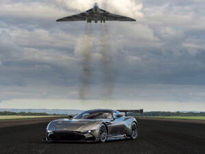 Aston Martin Vulcan 2015