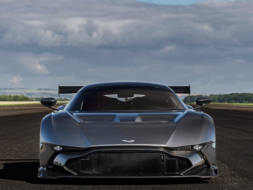 Aston Martin Vulcan 2015