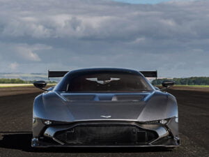 Aston Martin Vulcan 2015