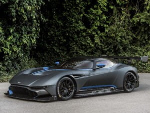 Aston Martin Vulcan 2015