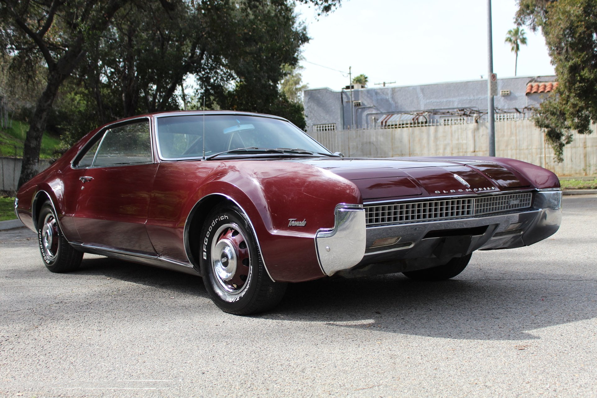 Oldsmobile toronado 1967