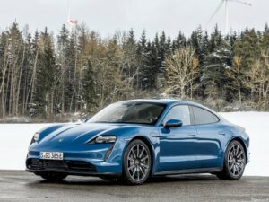 Porsche Taycan 2021