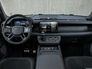 Land Rover Defender V8 2022