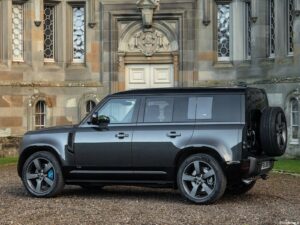 Land Rover Defender V8 2022