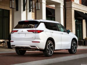 Mitsubishi Outlander 2022