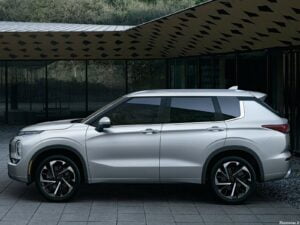 Mitsubishi Outlander 2022