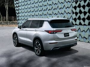 Mitsubishi Outlander 2022