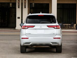Mitsubishi Outlander 2022
