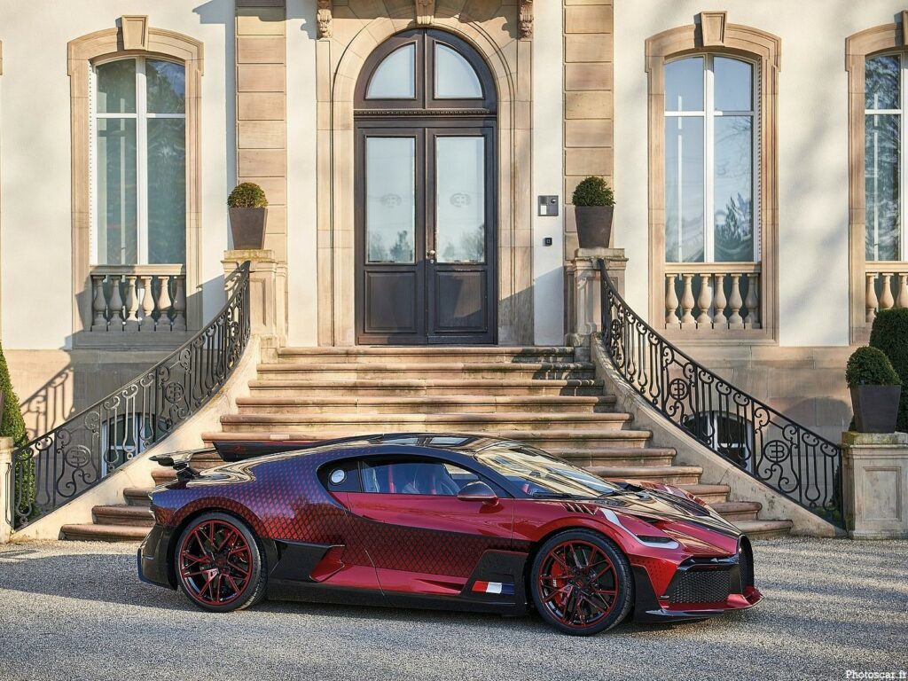 Bugatti Divo Lady Bug 2020