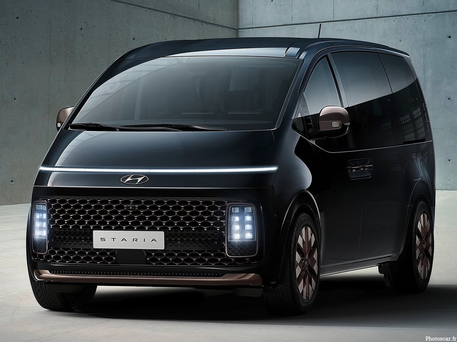 Hyundai Staria 2022 – Un design audacieux et un intérieur luxueux.