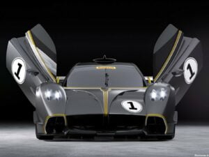 Pagani Huayra R 2021