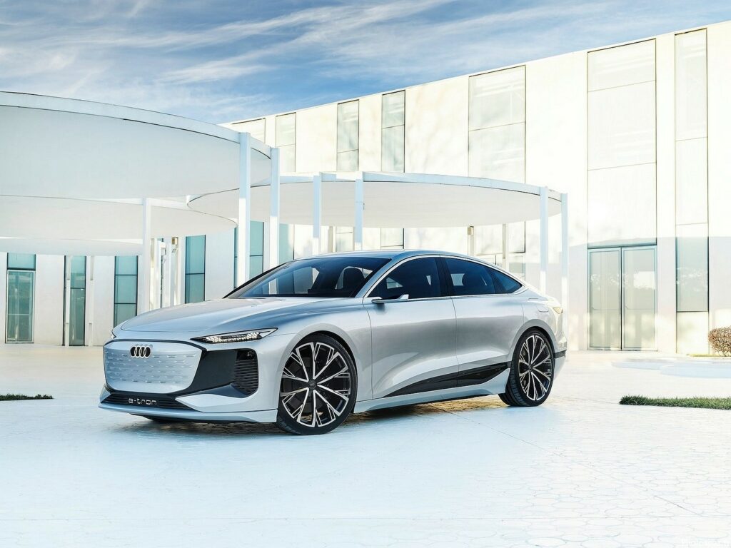 Audi A6 e-tron Concept 2021