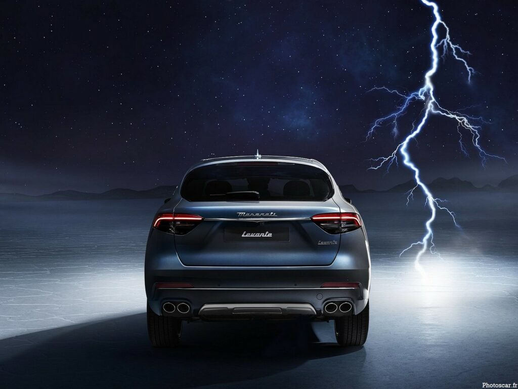 Maserati Levante hybrid 2021